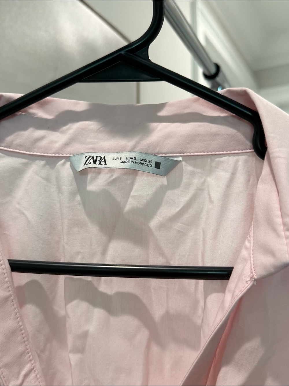 Zara Light Pink Short-Sleeve Wrap Button-Down Shirt - Picture 3 of 4